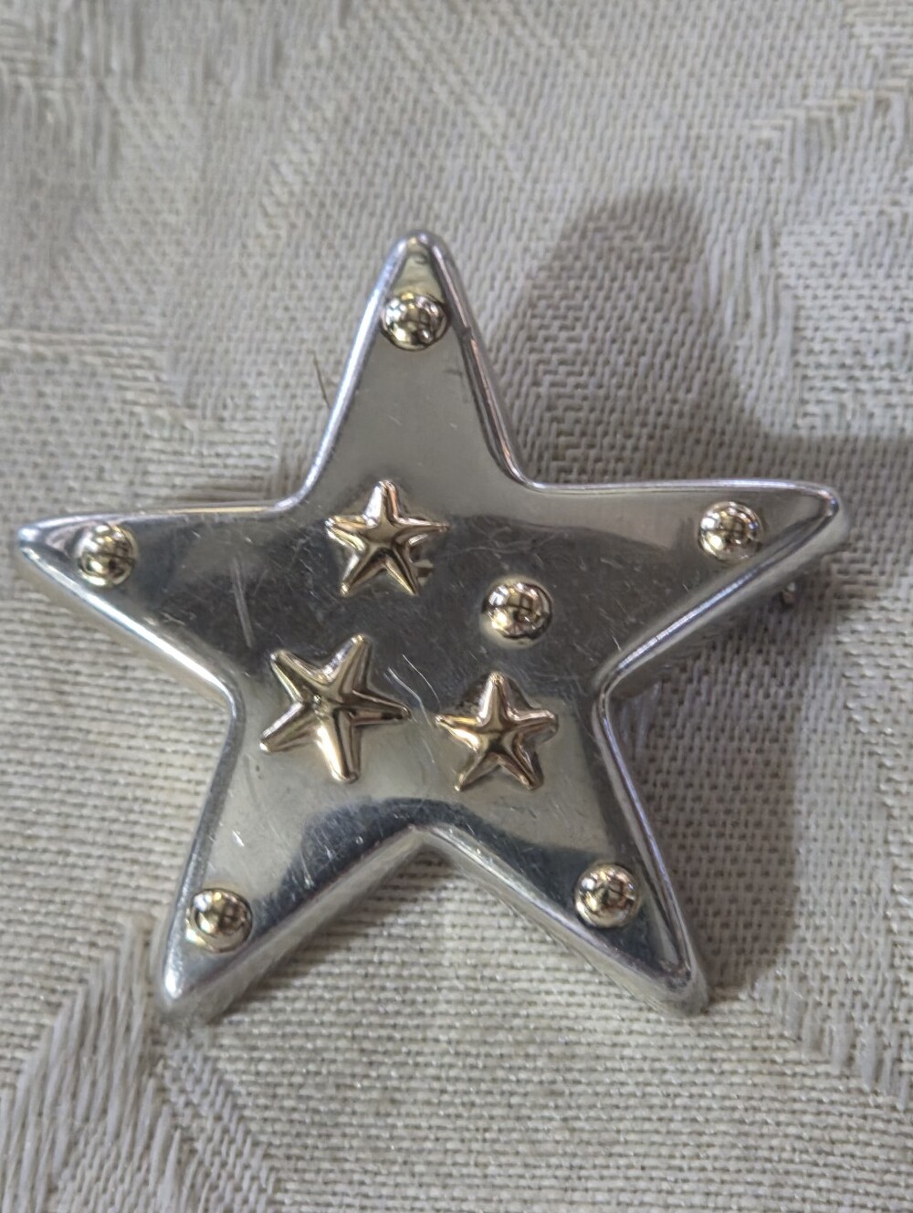 Designer Star Brooch in Sterling Silver and 18k Yellow Gold
